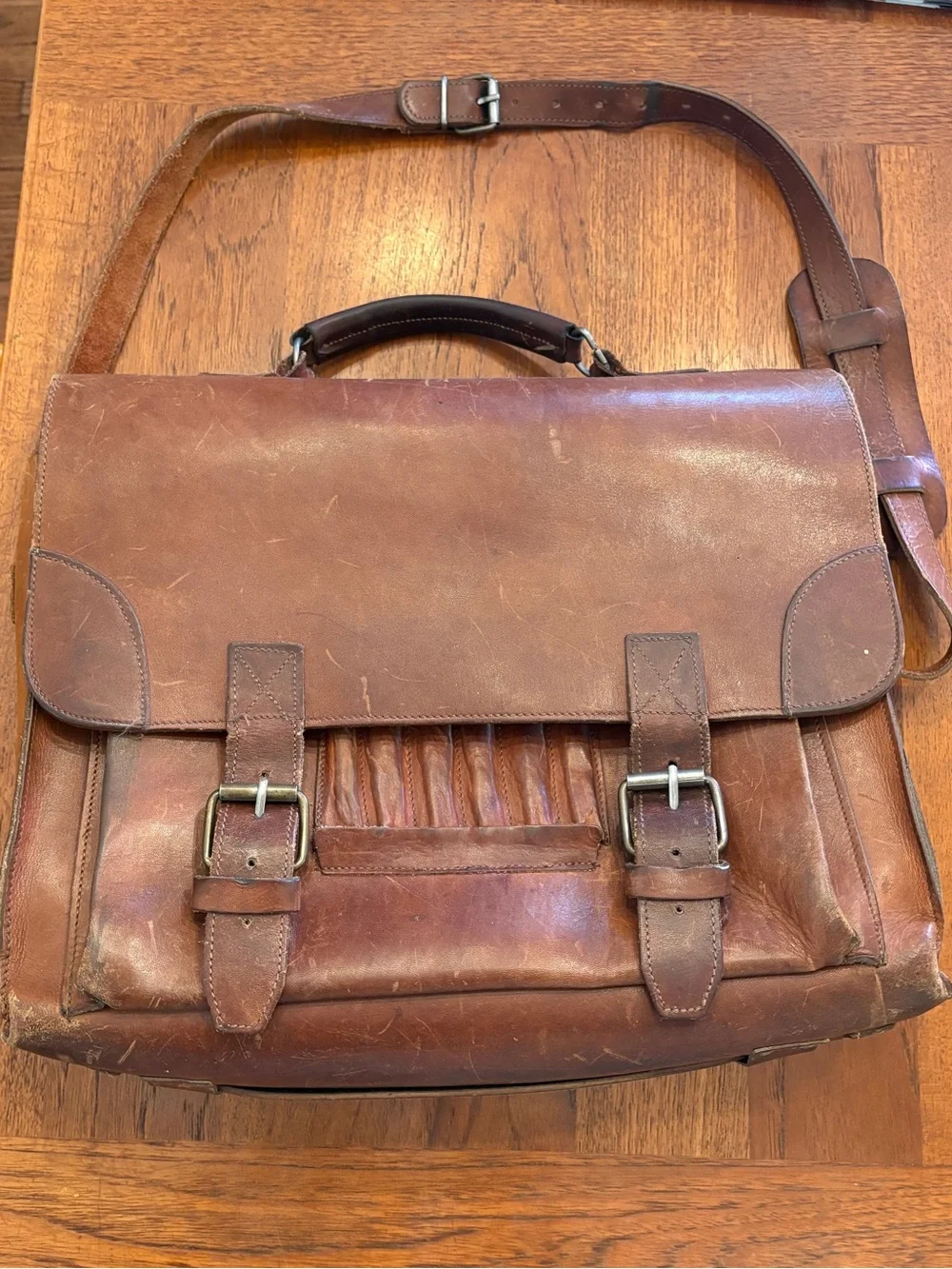 Gorgeous, vintage handmade Brown Leather Messenger Bag Briefcase satchel